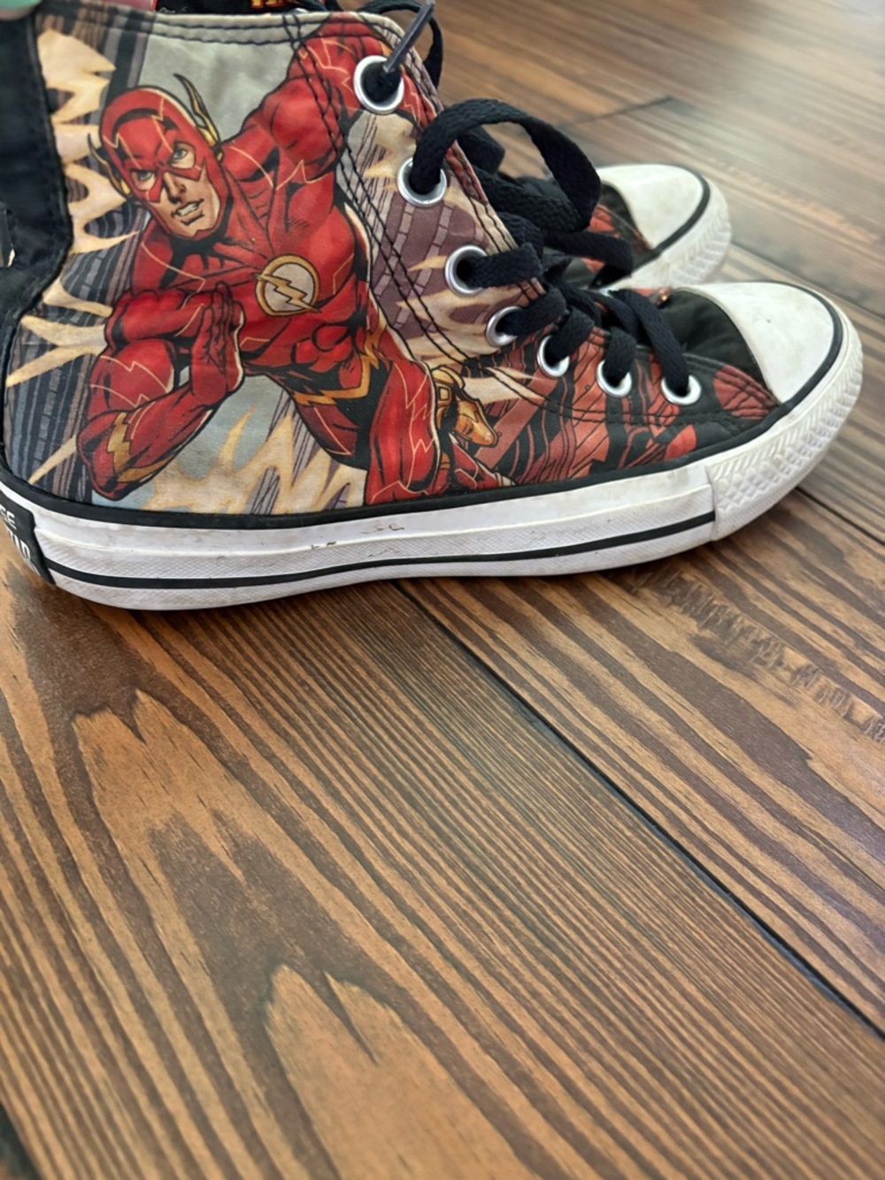 Flash Graphic High-Top Converse Sneakers